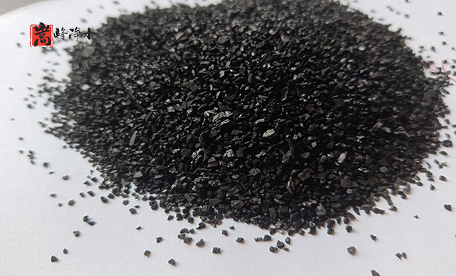 ����̿�ĵ�ֵӰ푃r(ji��)��|ˮ̎������̿�V�ϣ��������ߵ�ֵҬ������ˮ���ԁ�(l��i)ˮ�������U��̎�����������̿��(sh��)�ĈD